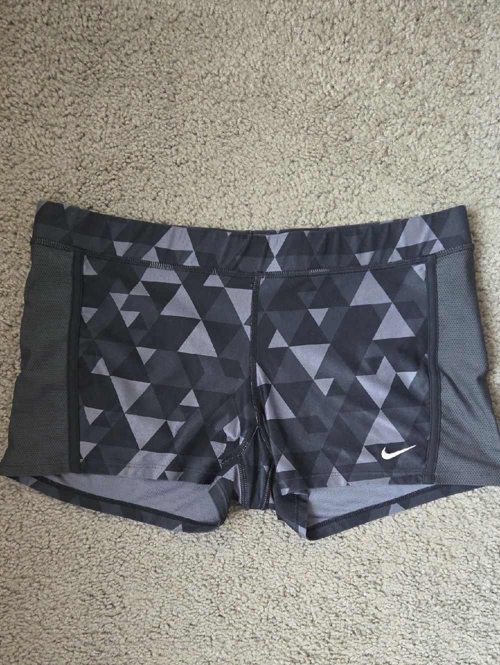 Nike Dri-FIT Spandex Shorts Black & Gray Geometric Triangle
